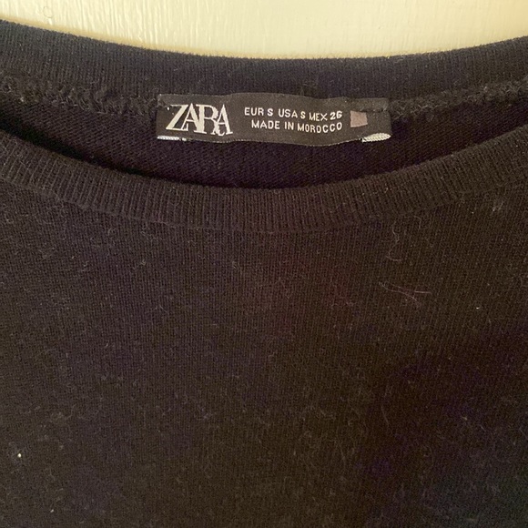 ZARA LONG SLEEVE TOP WITH RUFFLE DETAILING - Picture 4 of 4